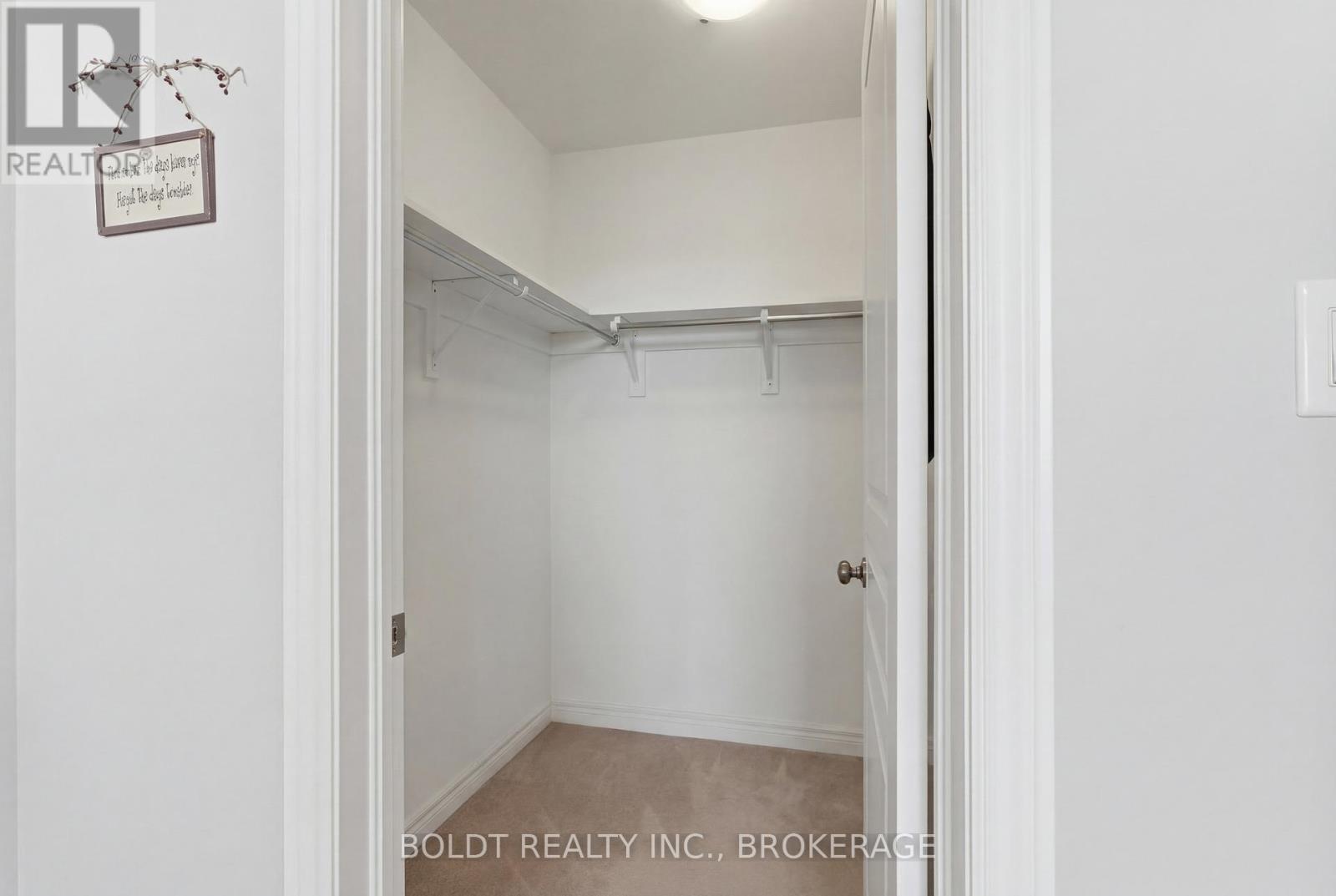 153 Mcbride Drive, St. Catharines (Rykert/vansickle), Ontario  L2S 4E2 - Photo 16 - X12877416