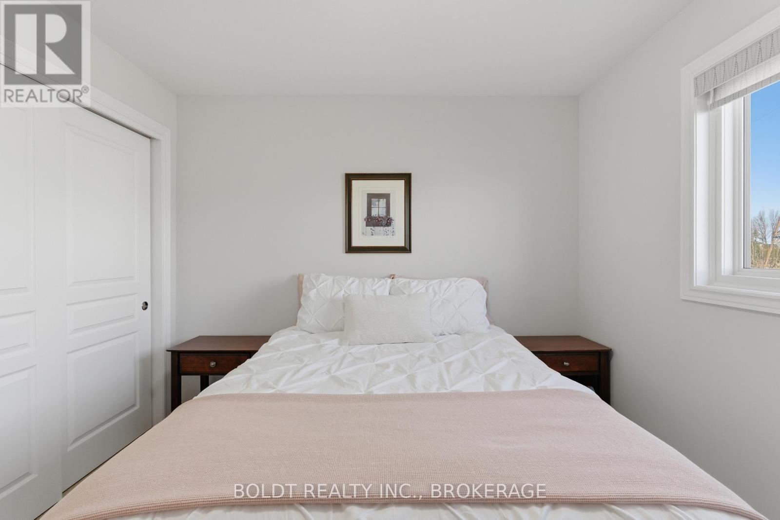 153 Mcbride Drive, St. Catharines (Rykert/vansickle), Ontario  L2S 4E2 - Photo 21 - X12877416