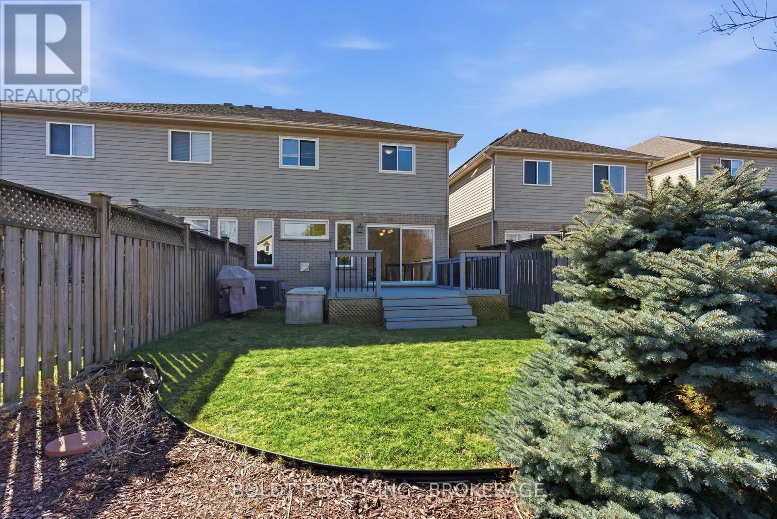 153 Mcbride Drive, St. Catharines (Rykert/vansickle), Ontario  L2S 4E2 - Photo 36 - X12877416