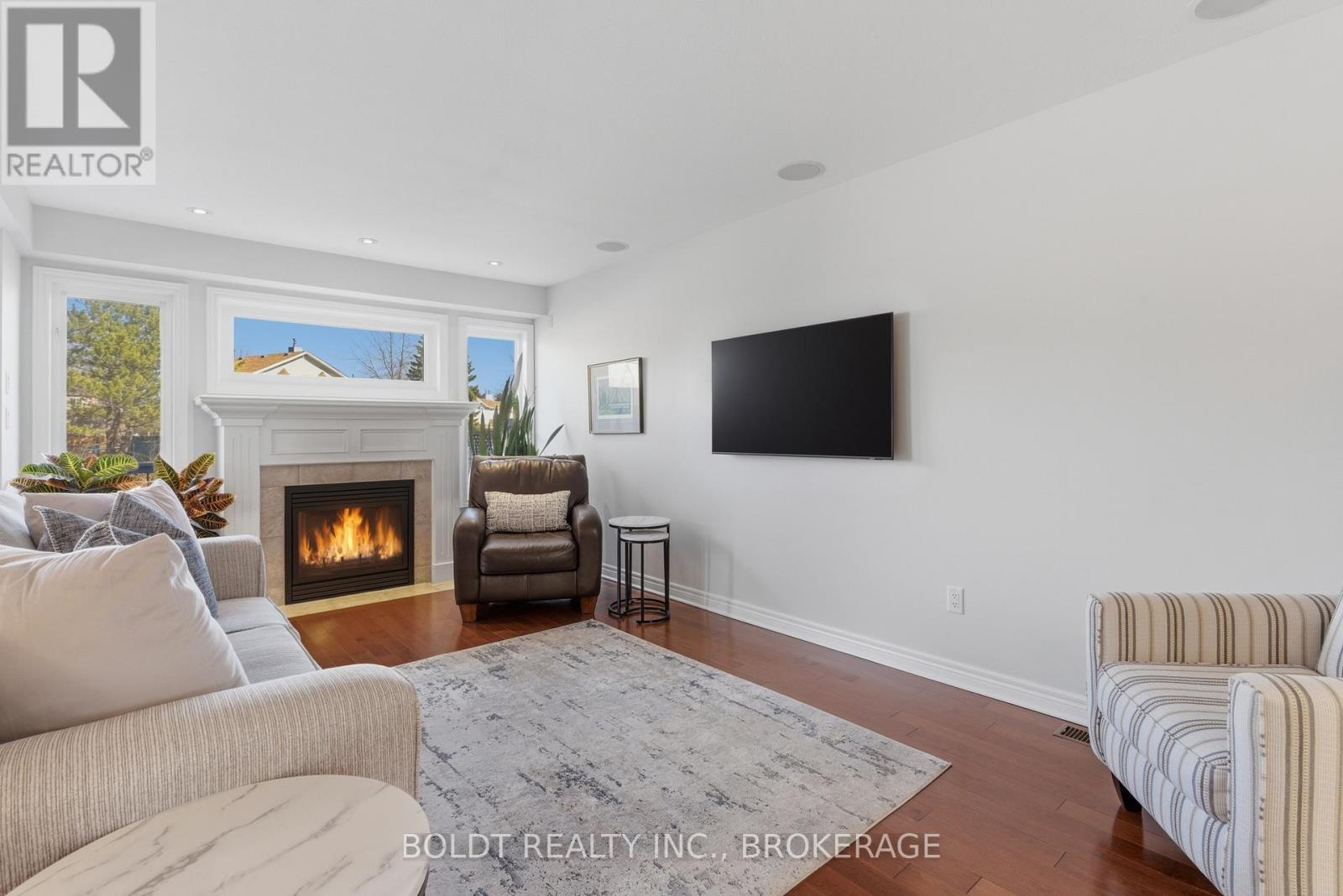 153 Mcbride Drive, St. Catharines (Rykert/vansickle), Ontario  L2S 4E2 - Photo 5 - X12877416