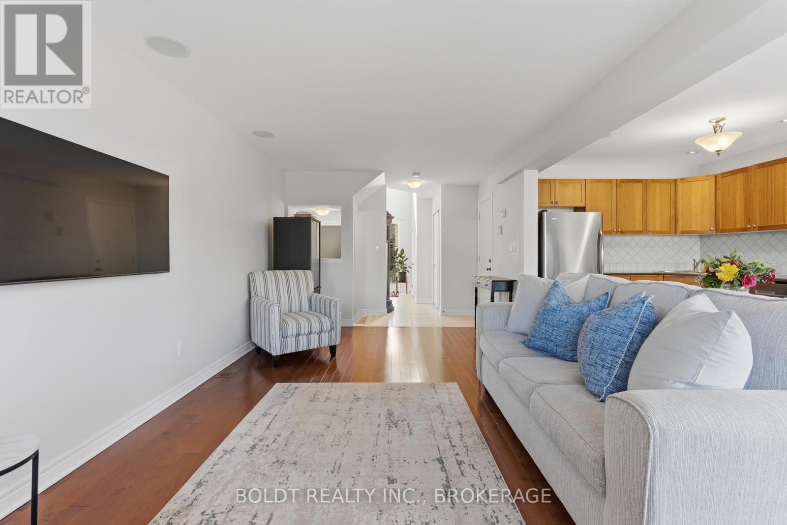 153 Mcbride Drive, St. Catharines (Rykert/vansickle), Ontario  L2S 4E2 - Photo 7 - X12877416