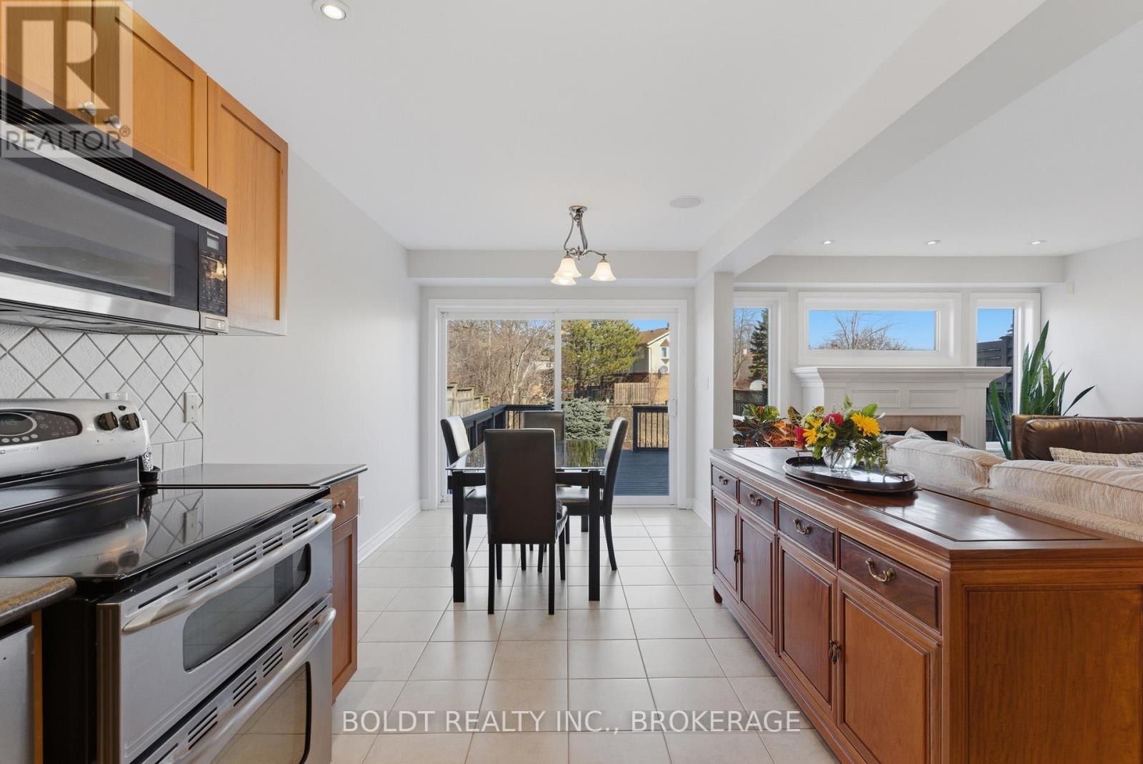 153 Mcbride Drive, St. Catharines (Rykert/vansickle), Ontario  L2S 4E2 - Photo 8 - X12877416