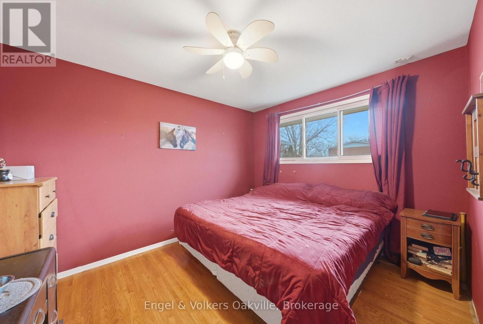 56 Bloomfield Avenue, St. Catharines (Secord Woods), Ontario  L2P 1X3 - Photo 16 - X12877390