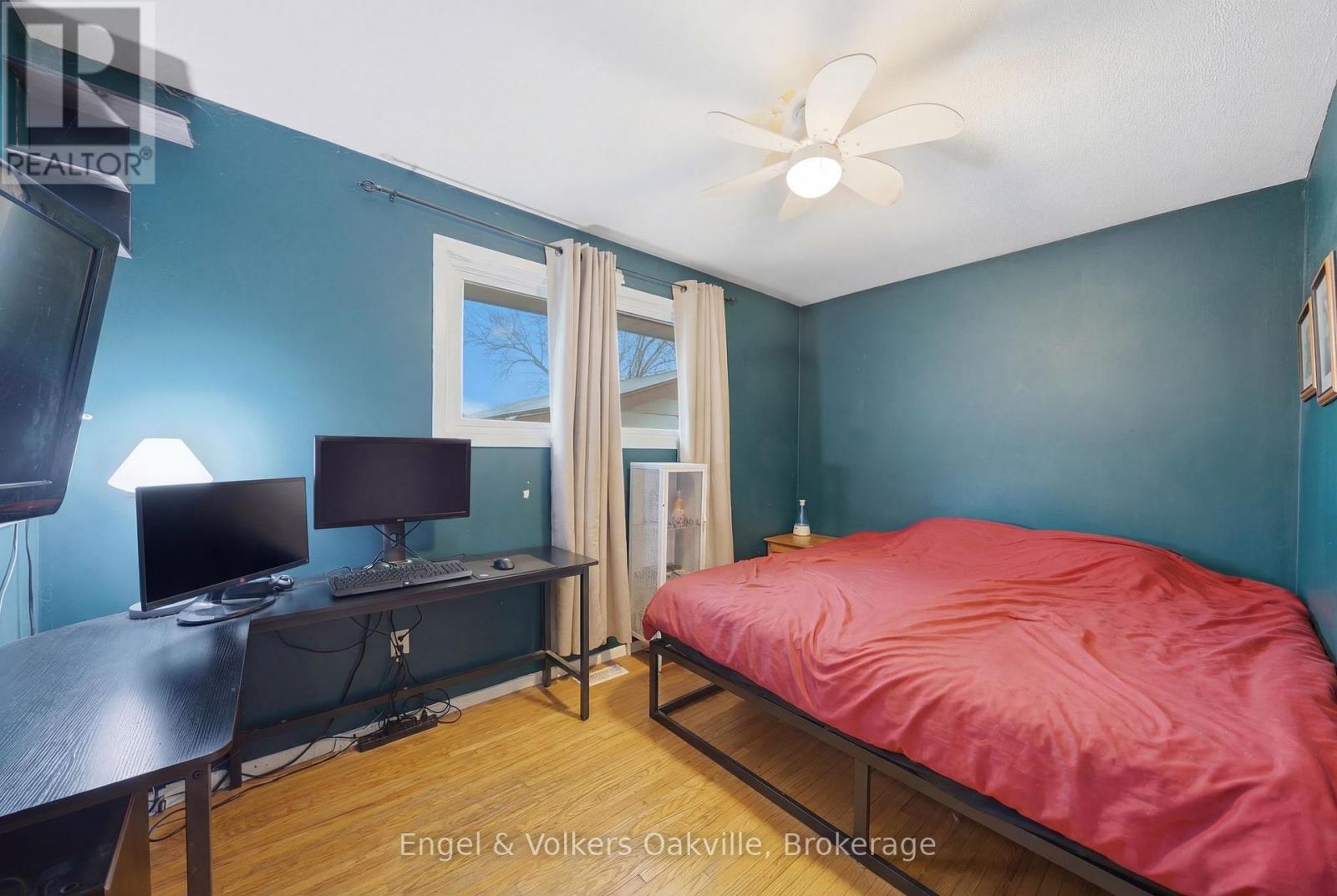 56 Bloomfield Avenue, St. Catharines (Secord Woods), Ontario  L2P 1X3 - Photo 19 - X12877390