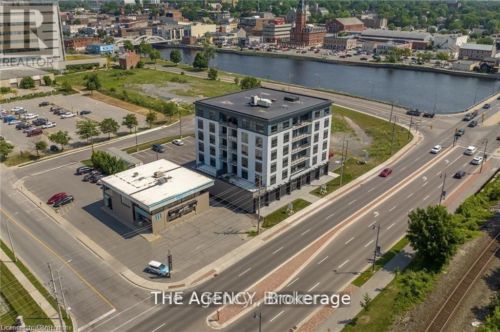 506 - 2 Dundas Street, Belleville (Belleville Ward), Ontario  K8P 1A1 - Photo 3 - X12877470