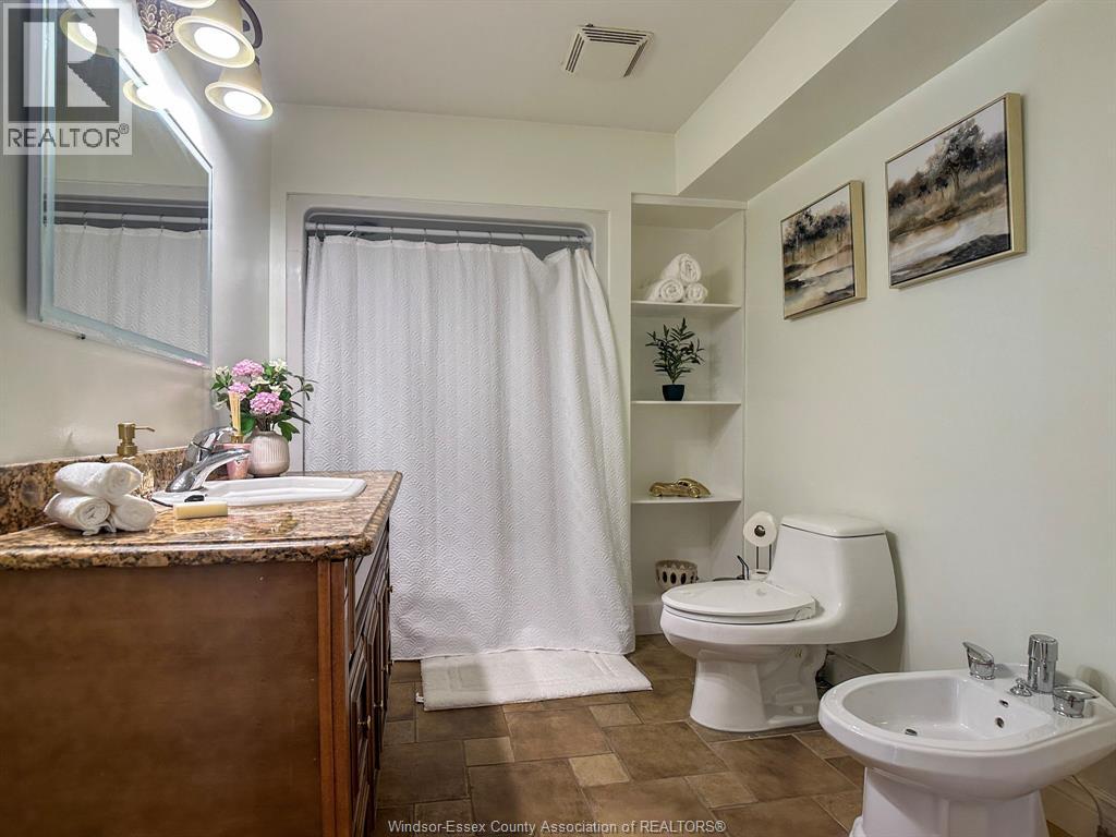 1042 Huntington, Lakeshore, Ontario  N8L 0W2 - Photo 22 - 26005131