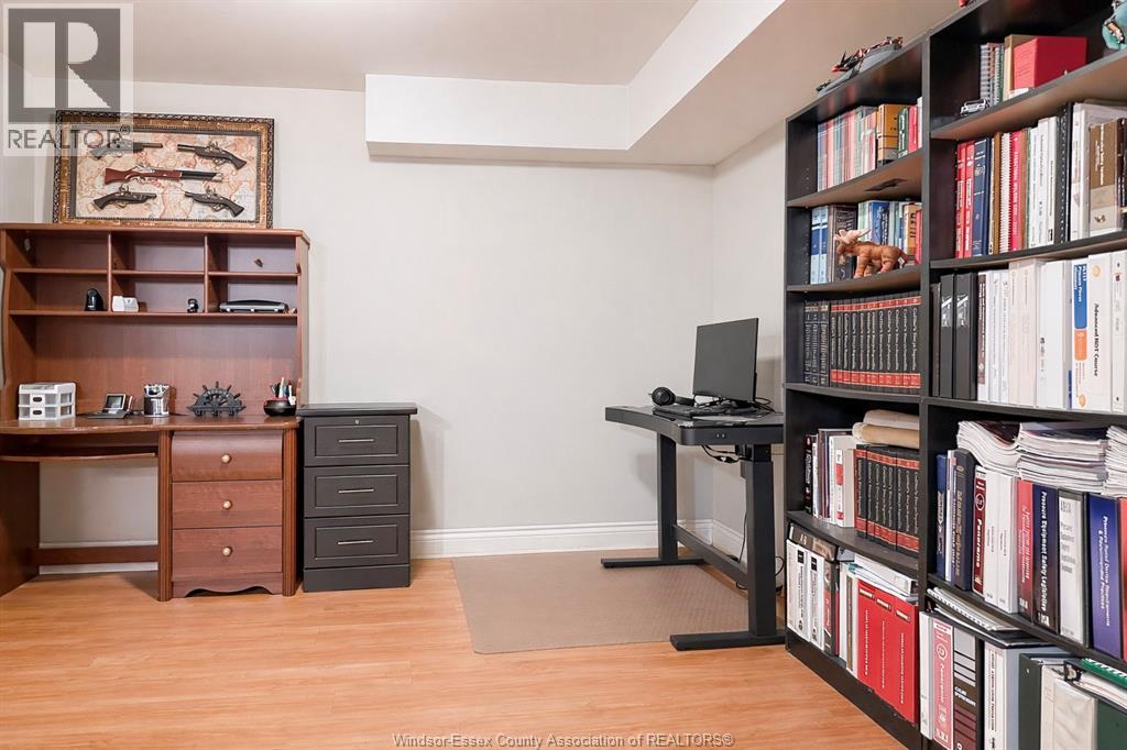 1042 Huntington, Lakeshore, Ontario  N8L 0W2 - Photo 42 - 26005131