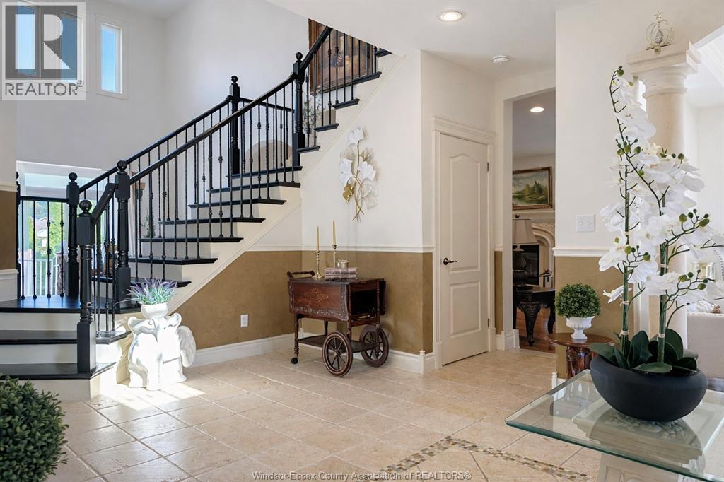 1042 Huntington, Lakeshore, Ontario  N8L 0W2 - Photo 5 - 26005131