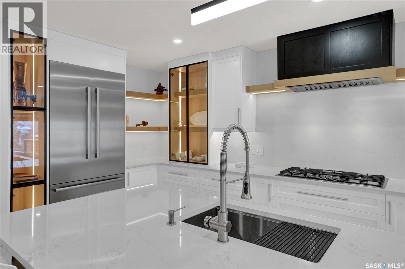 9275 Wascana Mews, Regina, Saskatchewan  S4V 2W4 - Photo 10 - SK030235