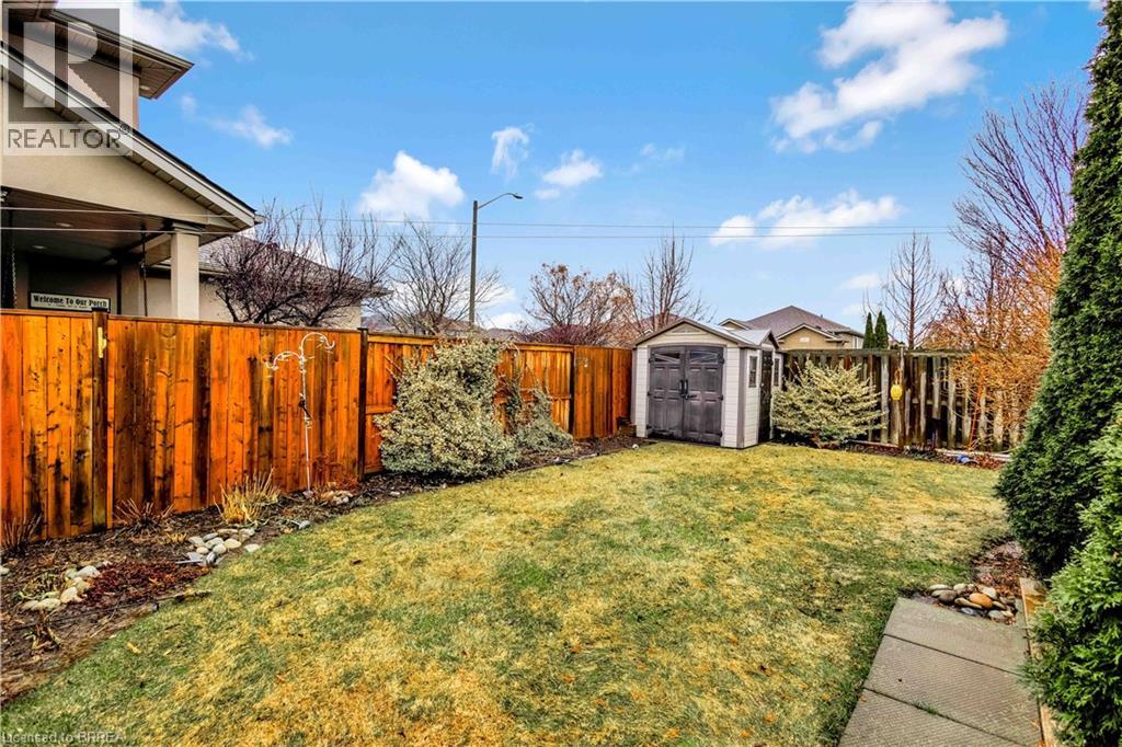 102 Mcguiness Drive, Brantford, Ontario  N3T 6R7 - Photo 33 - 40811135