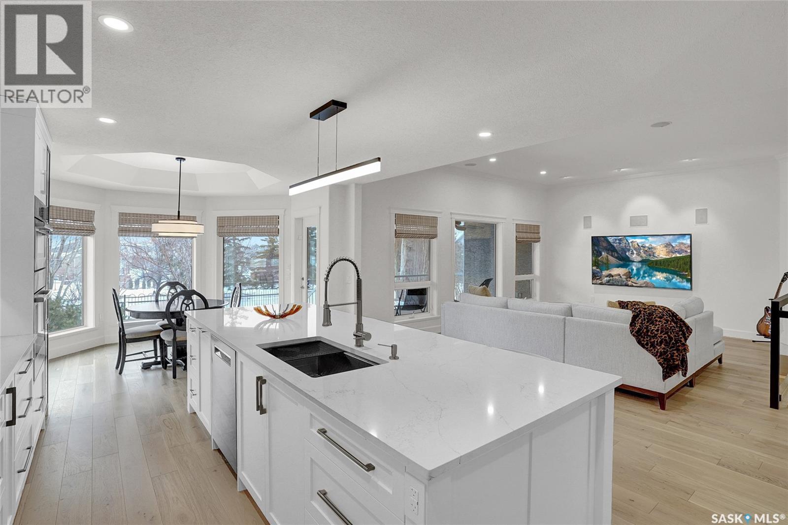 9275 Wascana Mews, Regina, Saskatchewan  S4V 2W4 - Photo 13 - SK030235