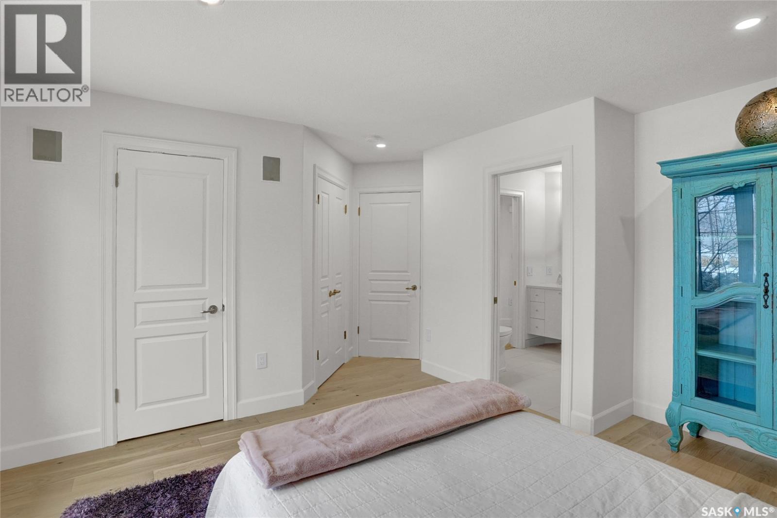 9275 Wascana Mews, Regina, Saskatchewan  S4V 2W4 - Photo 32 - SK030235