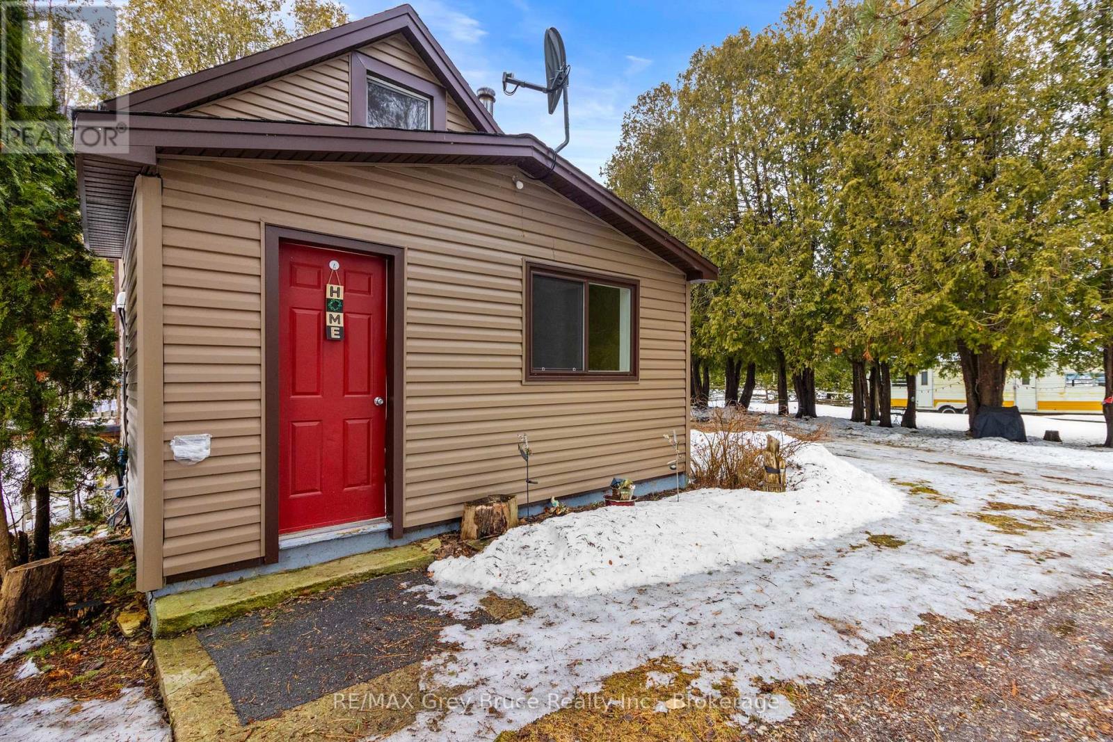 1201 Highway 6, South Bruce Peninsula, Ontario  N0H 1X0 - Photo 29 - X12877320