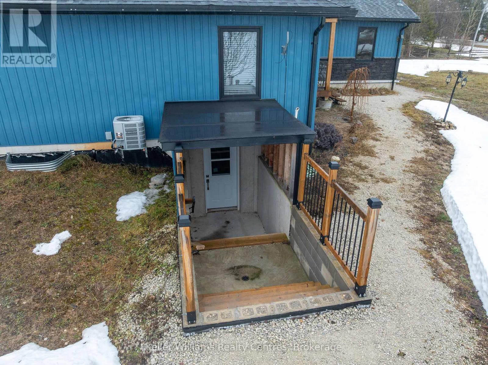 20 Red Bay Road, South Bruce Peninsula, Ontario  N0H 2T0 - Photo 45 - X12877384