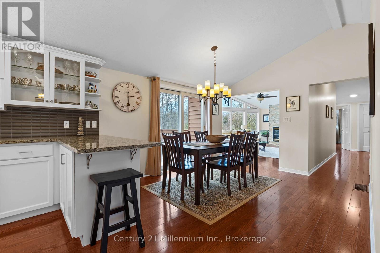 758341 Girl Guide Road, Georgian Bluffs, Ontario  N4K 5N7 - Photo 18 - X12877512