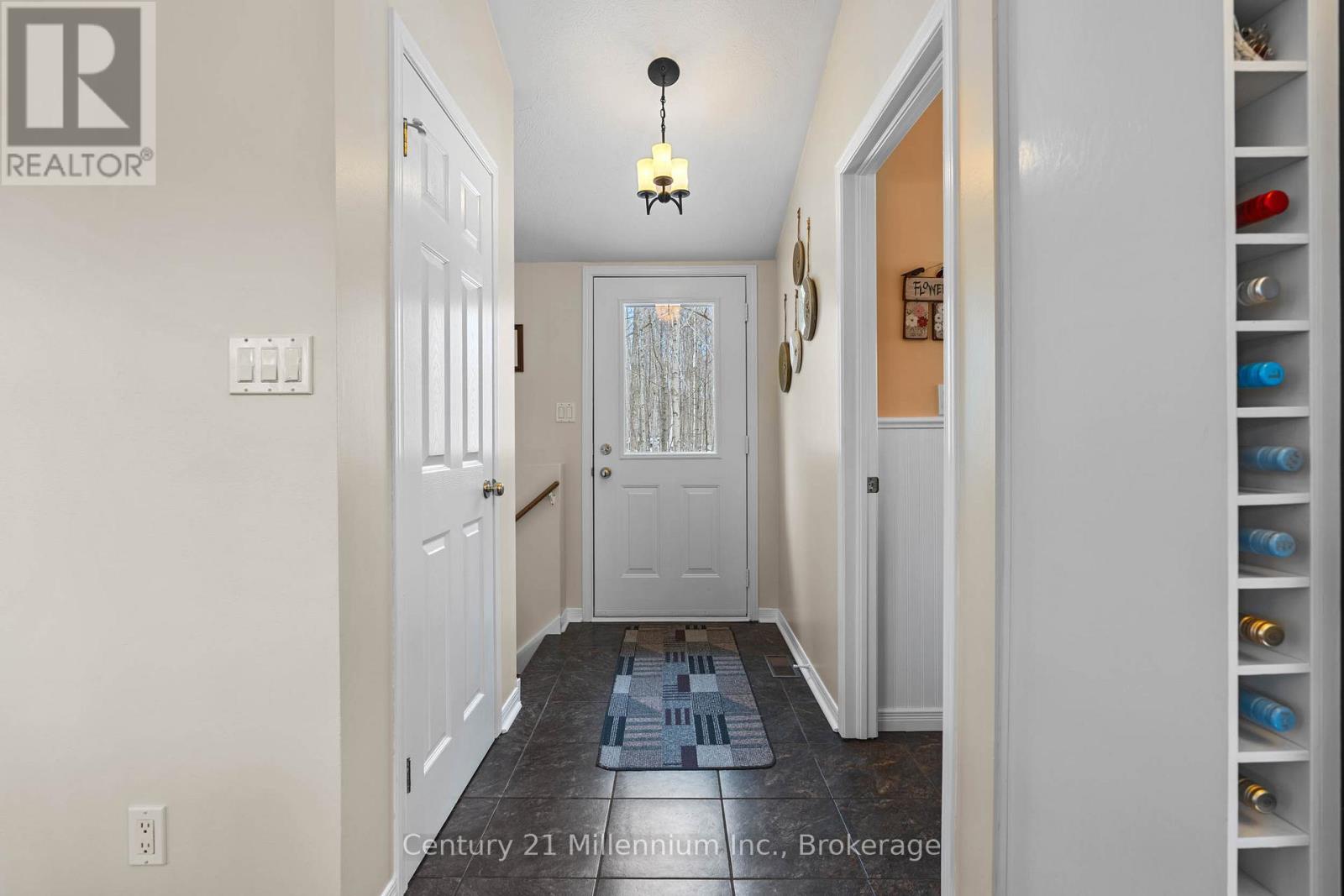 758341 Girl Guide Road, Georgian Bluffs, Ontario  N4K 5N7 - Photo 23 - X12877512