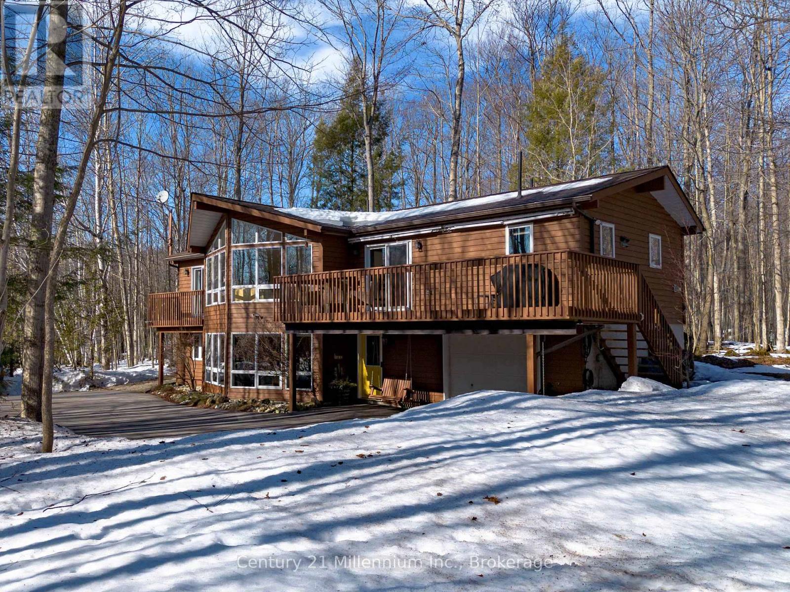 758341 Girl Guide Road, Georgian Bluffs, Ontario  N4K 5N7 - Photo 4 - X12877512