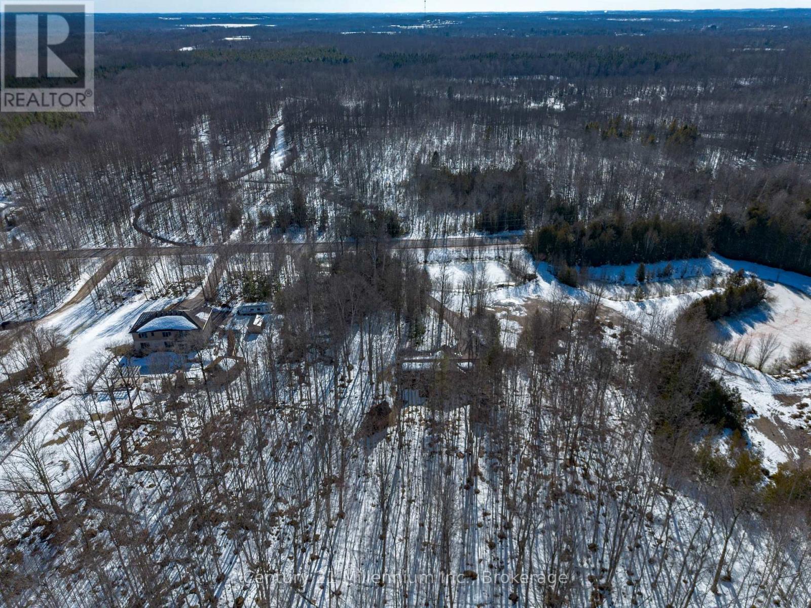 758341 Girl Guide Road, Georgian Bluffs, Ontario  N4K 5N7 - Photo 6 - X12877512