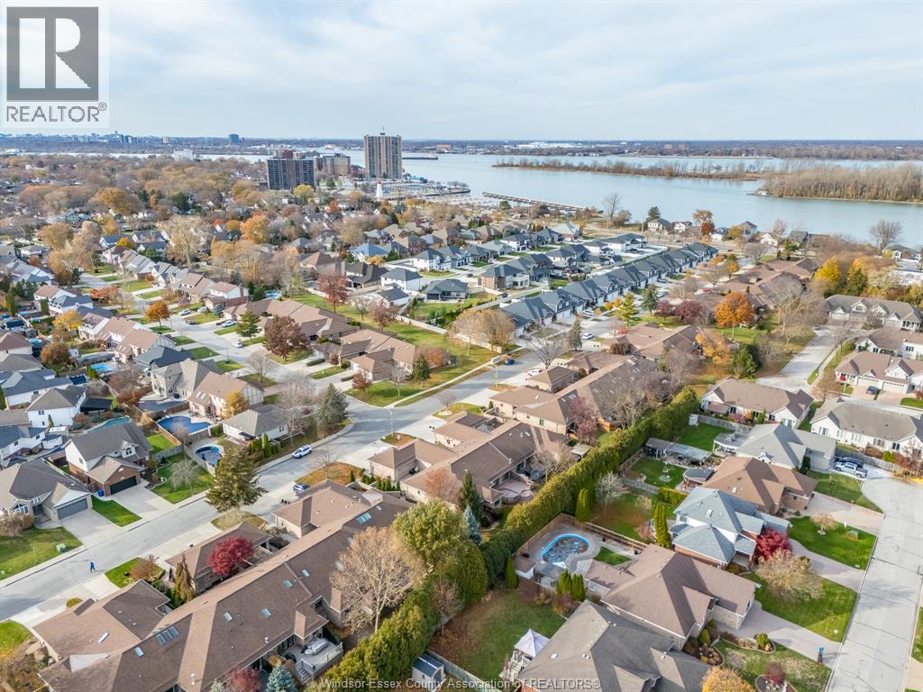 496 Martinique Avenue, Windsor, Ontario  N8P 1G6 - Photo 4 - 26005273