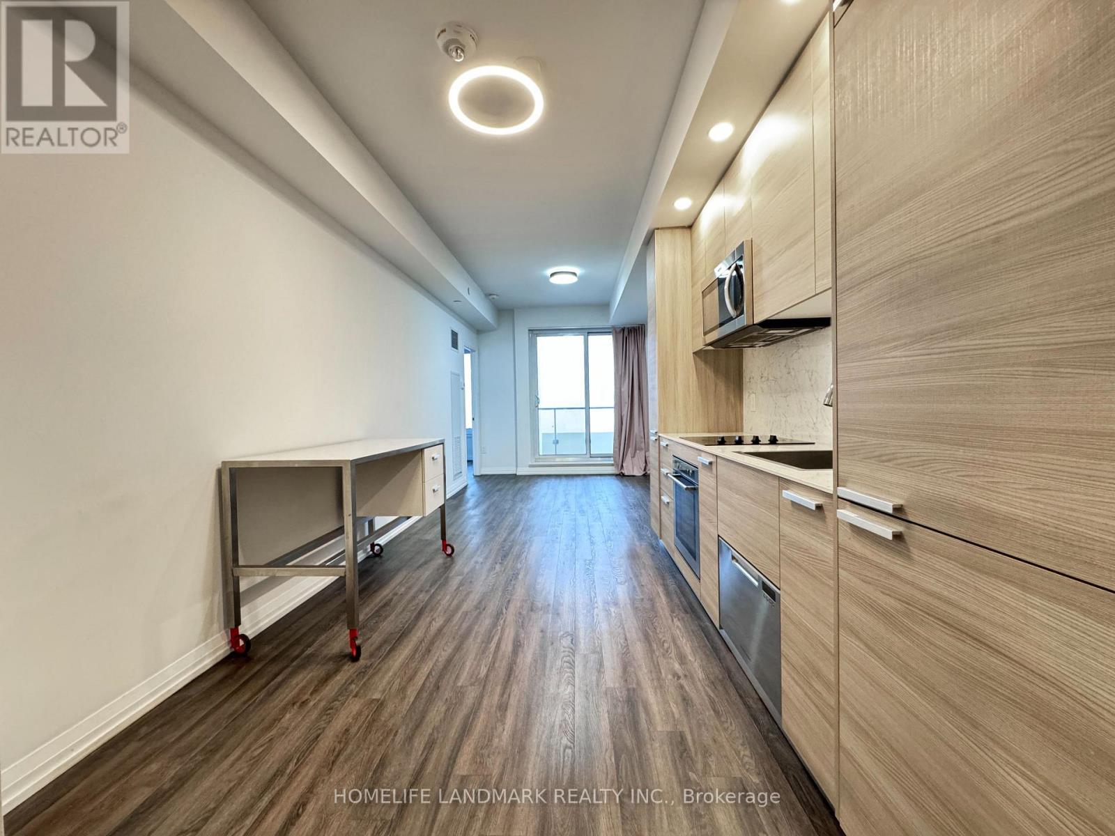 2503 - 75 Canterbury Place, Toronto, Ontario  M2N 0L2 - Photo 6 - C12877398