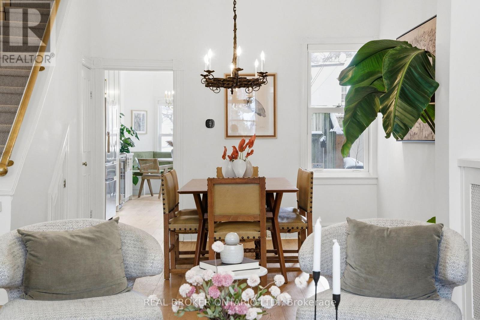 360 Wellesley Street E, Toronto, Ontario  M4X 1H4 - Photo 6 - C12877412