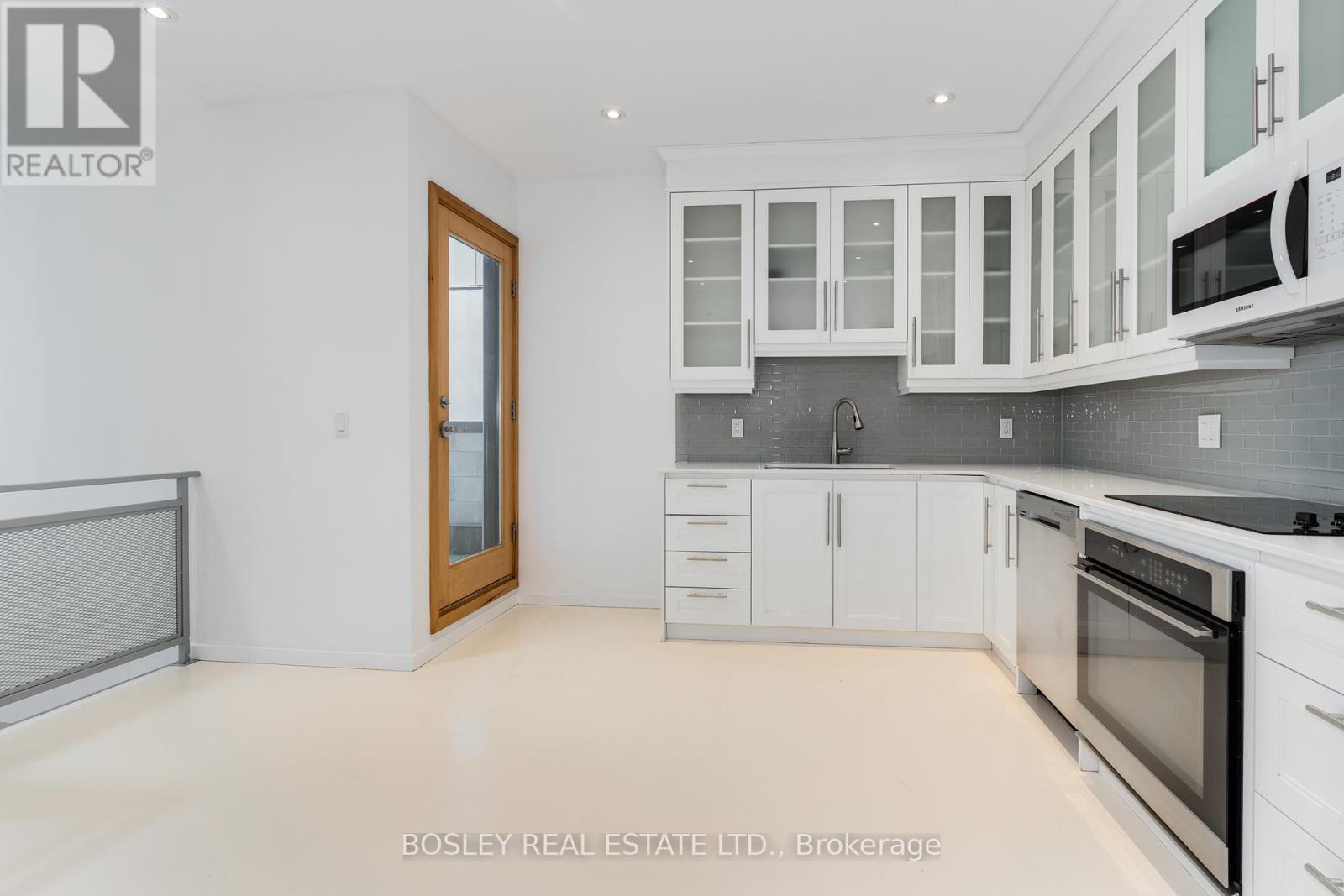 3 - 46 Stewart Street, Toronto, Ontario  M5V 1H6 - Photo 10 - C12877428