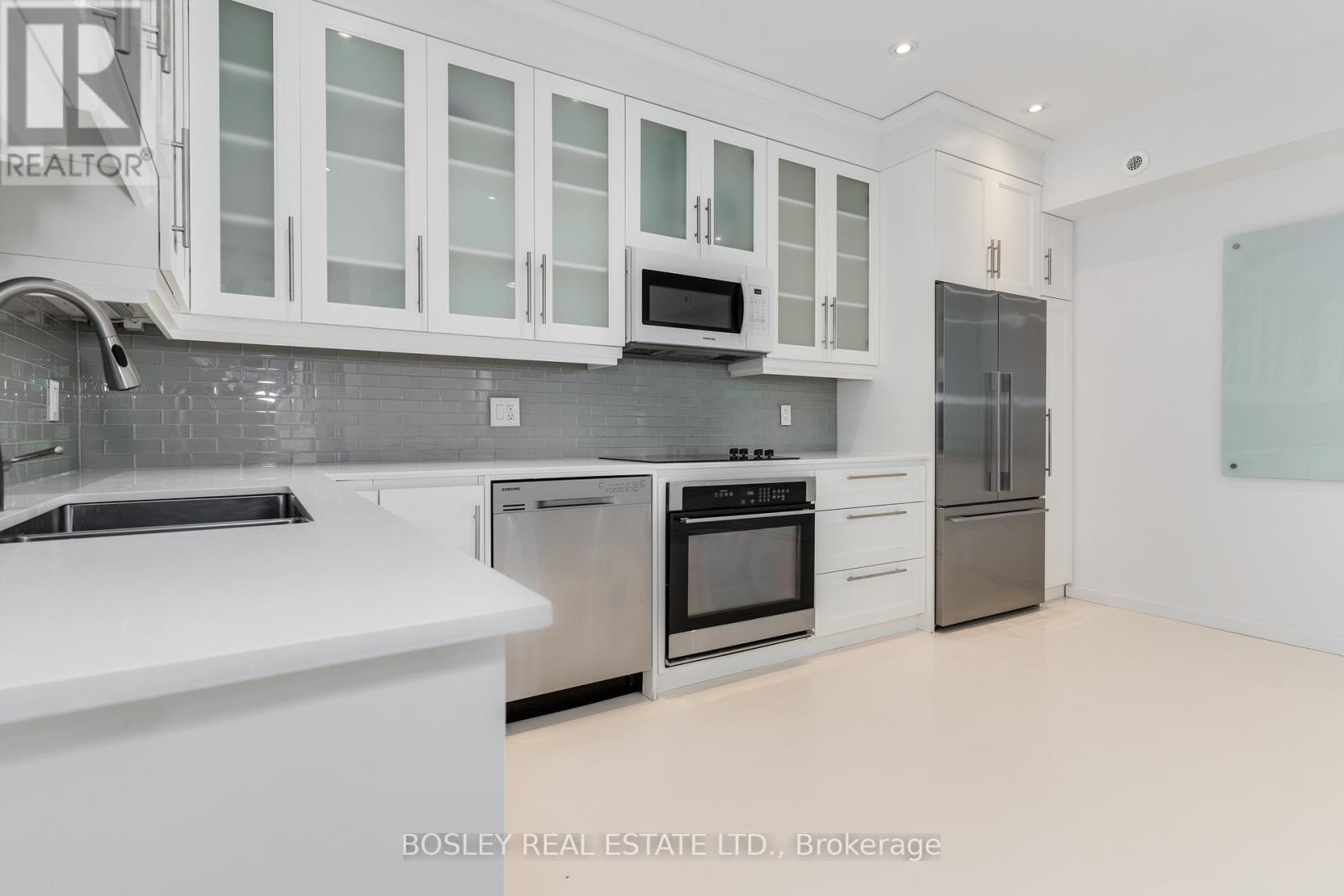 3 - 46 Stewart Street, Toronto, Ontario  M5V 1H6 - Photo 8 - C12877428