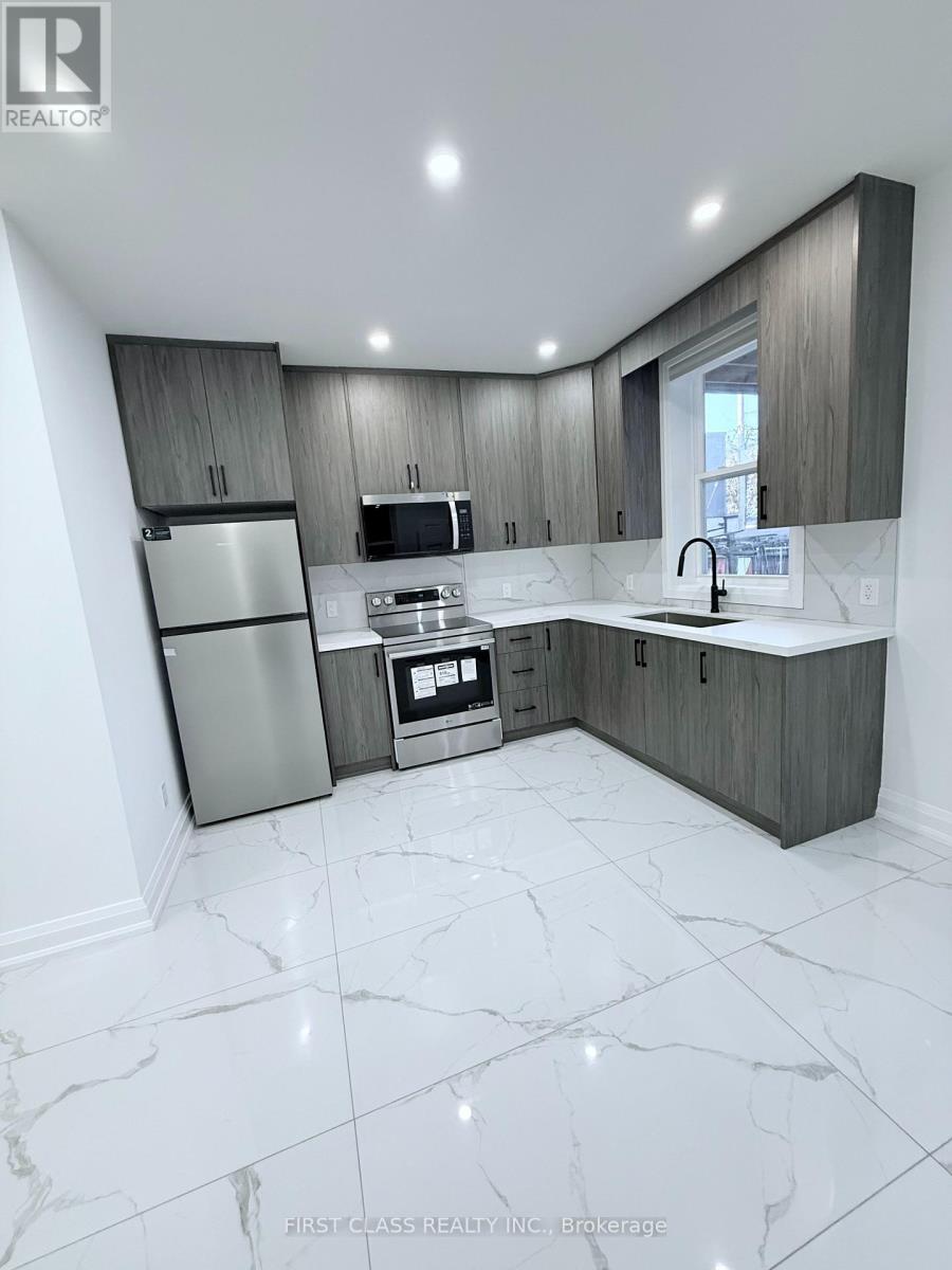 144 DENISON AVENUE, Toronto, Ontario