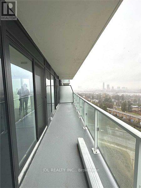 1120 - 20 O'neill Road, Toronto, Ontario  M3C 0R2 - Photo 12 - C12877518