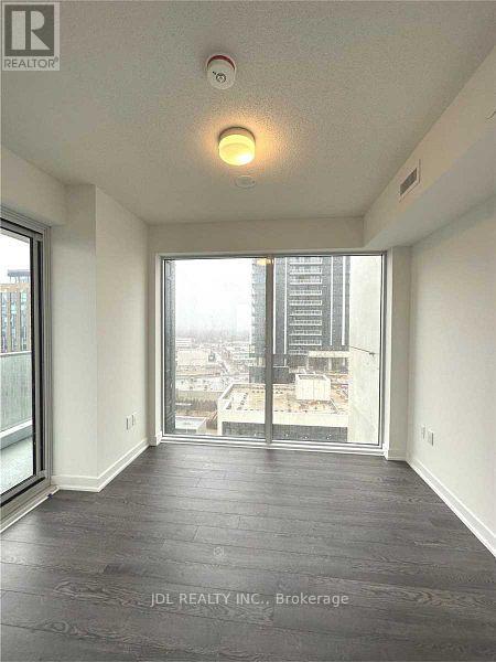 1120 - 20 O'neill Road, Toronto, Ontario  M3C 0R2 - Photo 7 - C12877518