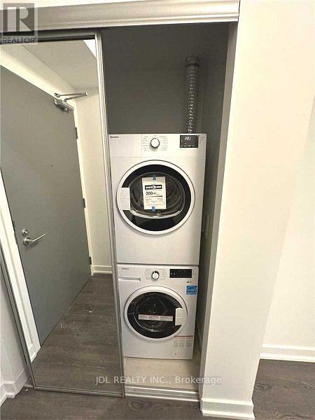 1120 - 20 O'neill Road, Toronto, Ontario  M3C 0R2 - Photo 9 - C12877518