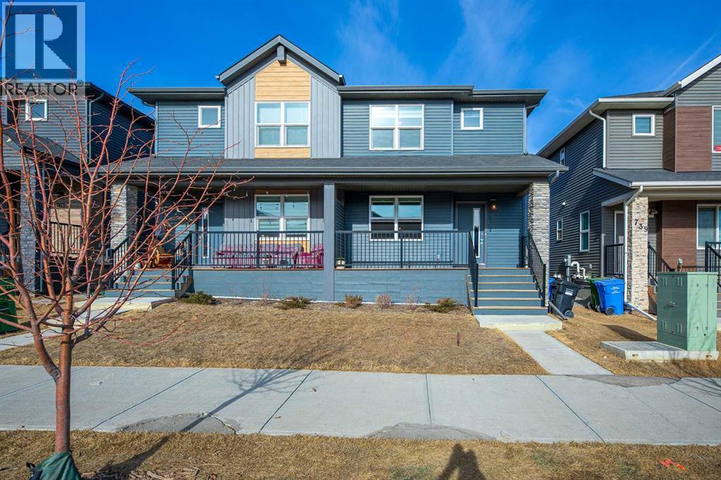 747 Creekside Boulevard Sw, Calgary, Alberta  T2X 5H1 - Photo 3 - A2284538