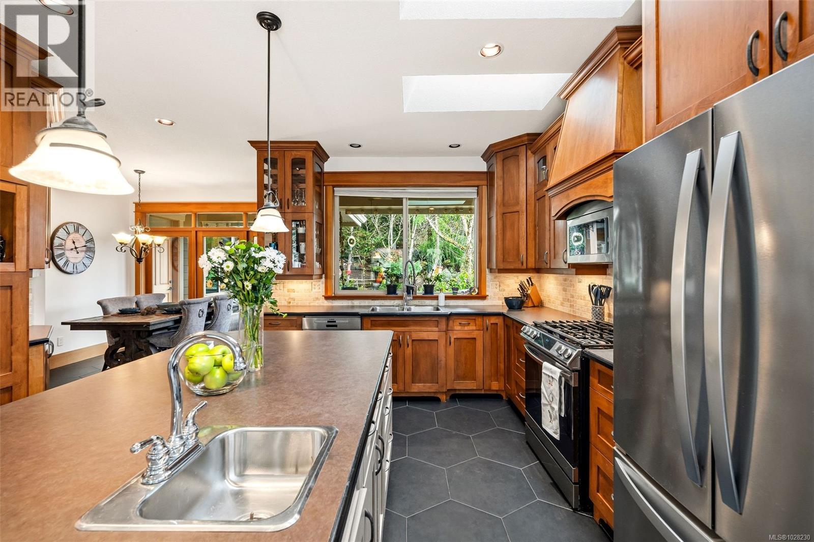 3676 Monterey Dr, Nanaimo, British Columbia  V9T 6R9 - Photo 27 - 1028230