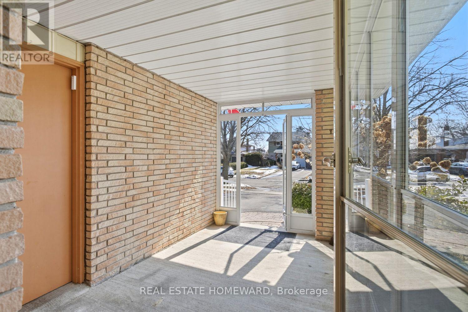 473 Paddington Crescent, Oshawa (Centennial), Ontario  L1G 7P3 - Photo 3 - E12877280