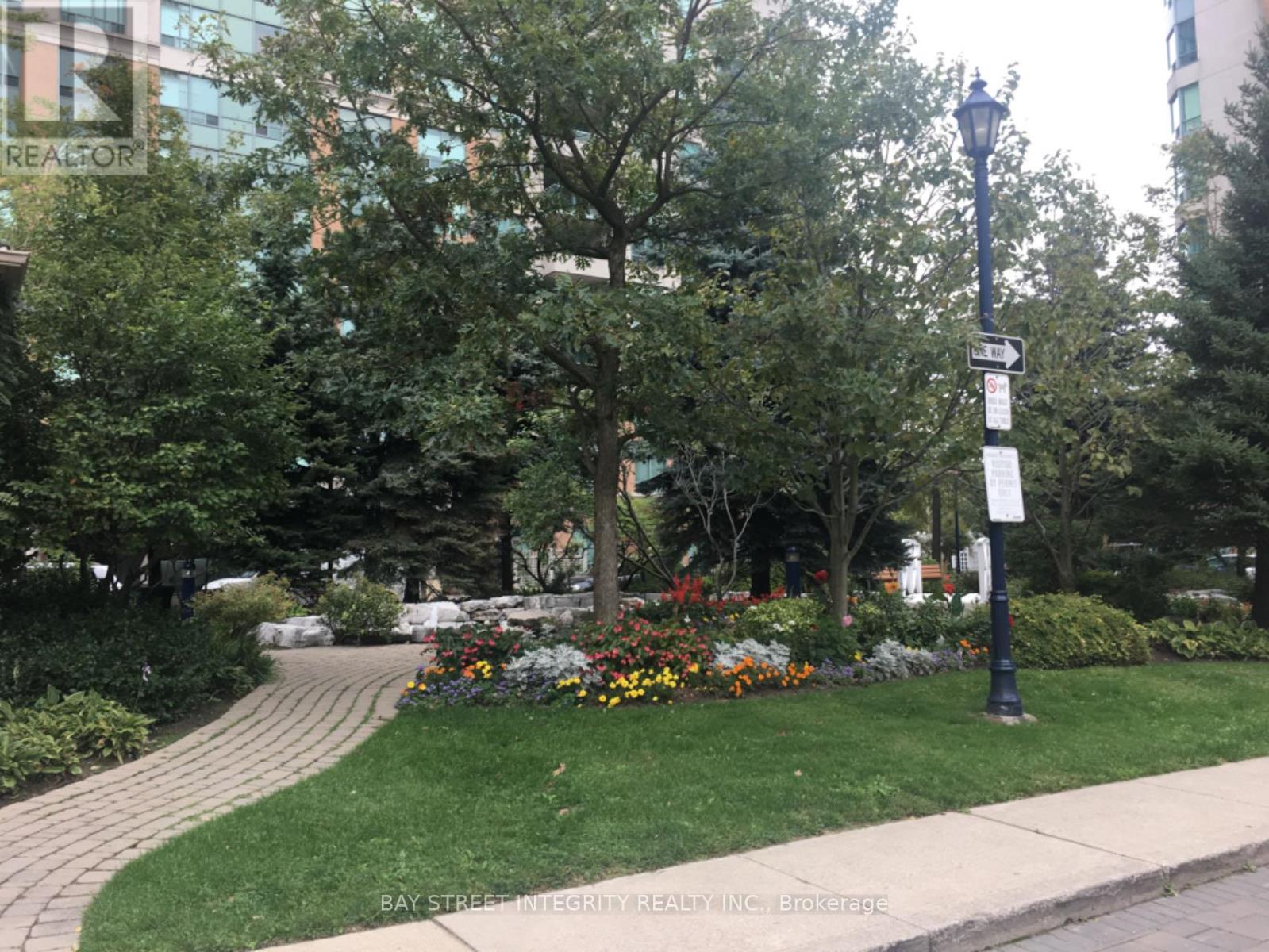 2329 - 125 Omni Drive, Toronto, Ontario  M1P 5A9 - Photo 1 - E12877336