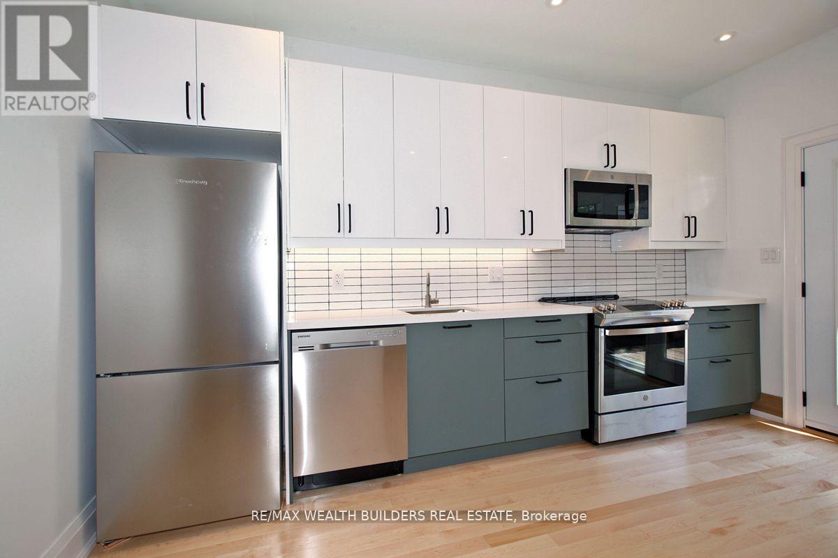 #3 - 167 Broadview Avenue, Toronto, Ontario  M4M 2G3 - Photo 2 - E12877376