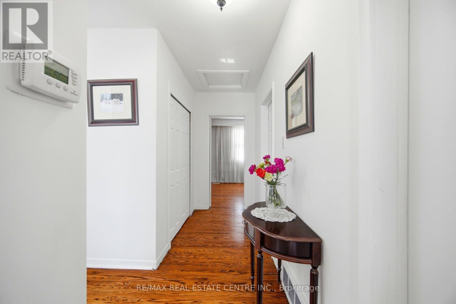 9 Benleigh Drive, Toronto, Ontario  M1H 1J1 - Photo 15 - E12877418