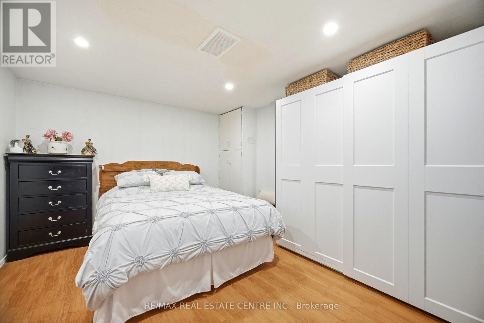 9 Benleigh Drive, Toronto, Ontario  M1H 1J1 - Photo 29 - E12877418