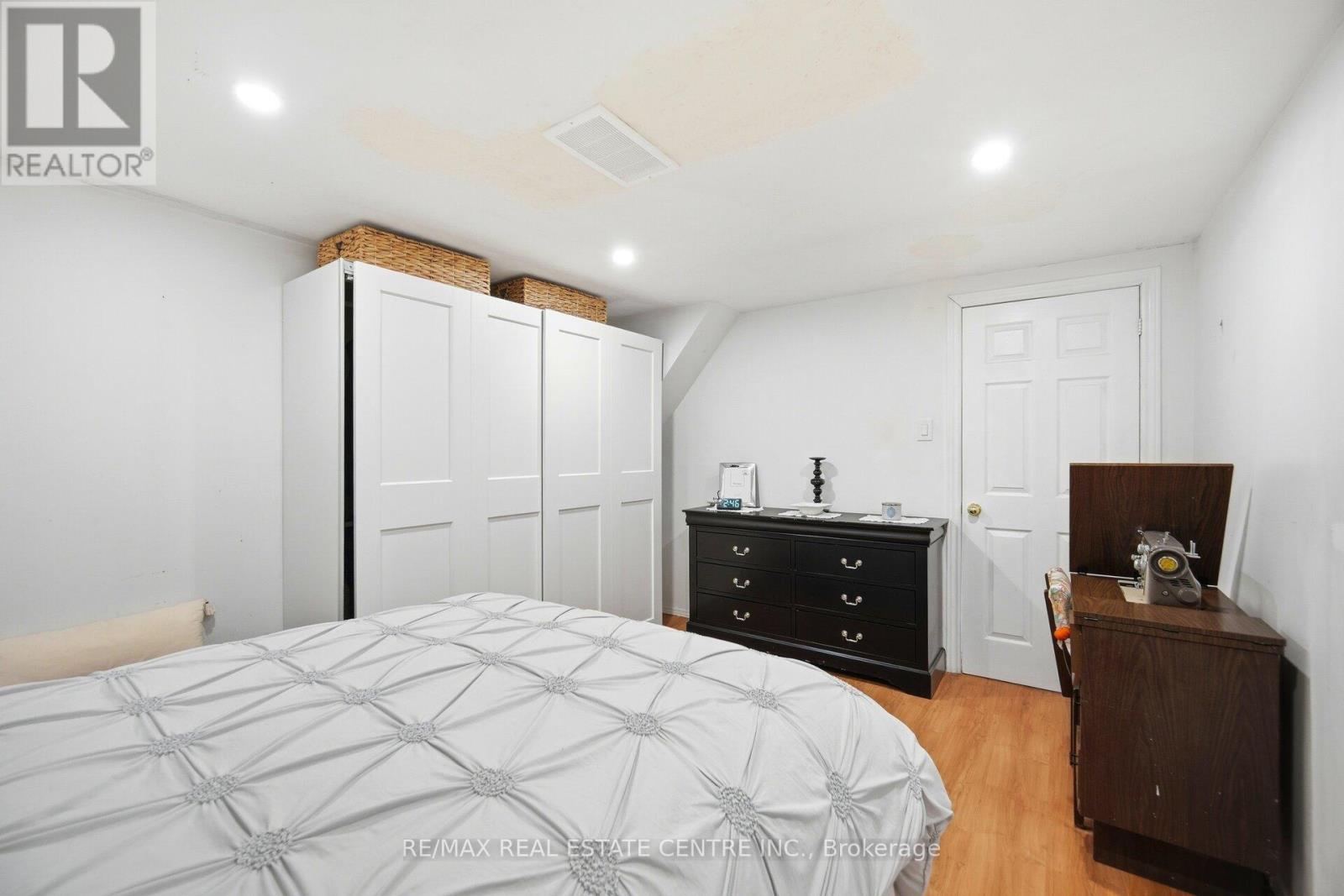 9 Benleigh Drive, Toronto, Ontario  M1H 1J1 - Photo 30 - E12877418