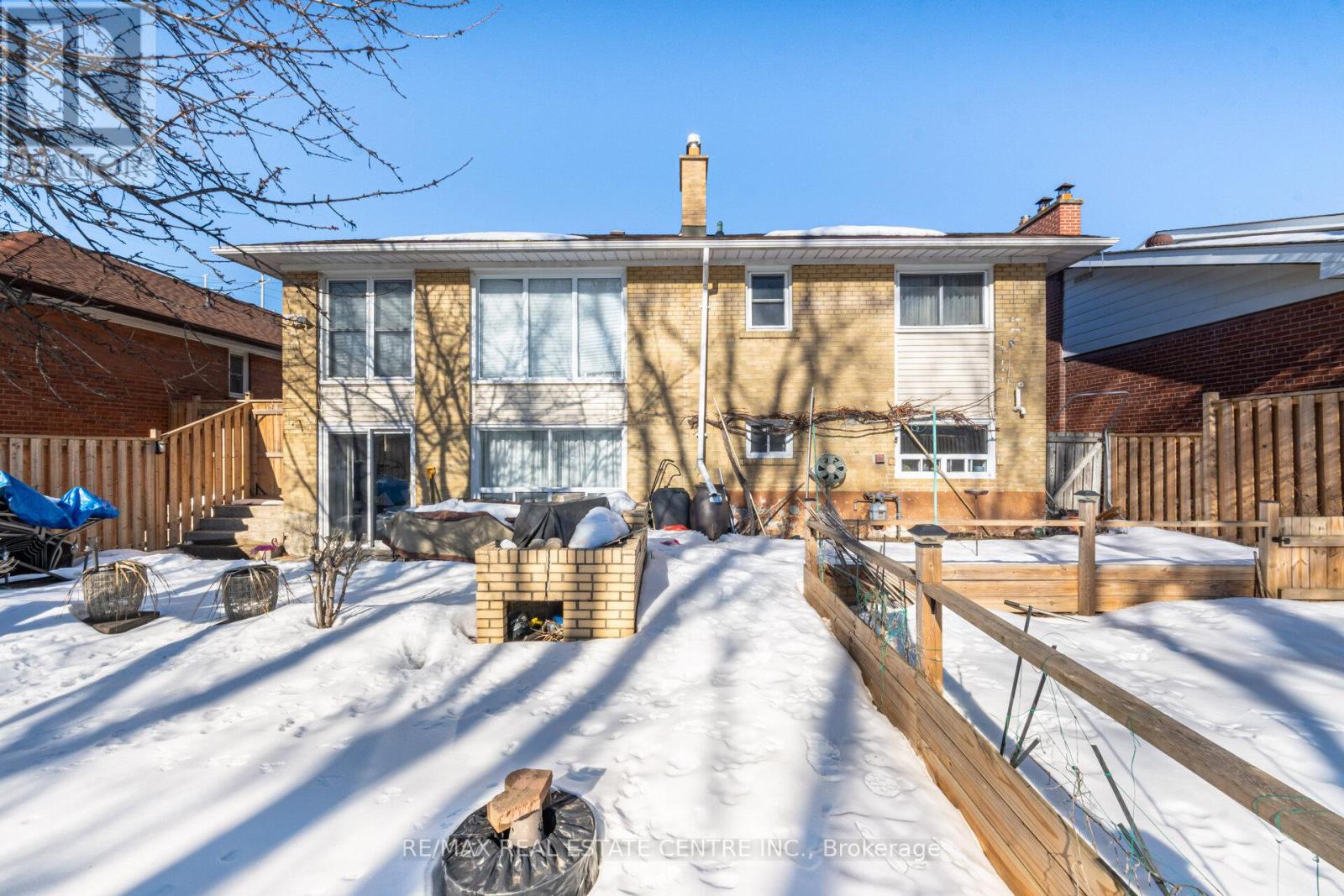 9 Benleigh Drive, Toronto, Ontario  M1H 1J1 - Photo 36 - E12877418