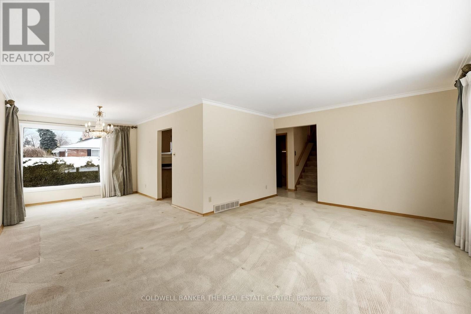 724 Westdale Street, Oshawa (Northglen), Ontario  L1J 5B7 - Photo 6 - E12877476