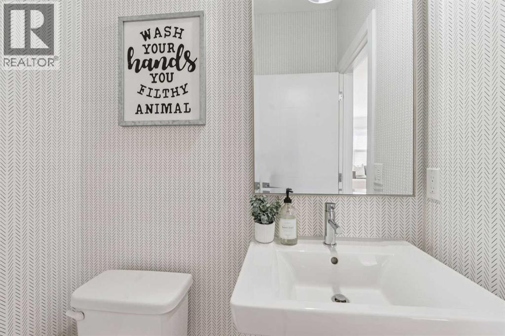 119 Riviera View, Cochrane, Alberta  T4C 0Z1 - Photo 13 - A2292012