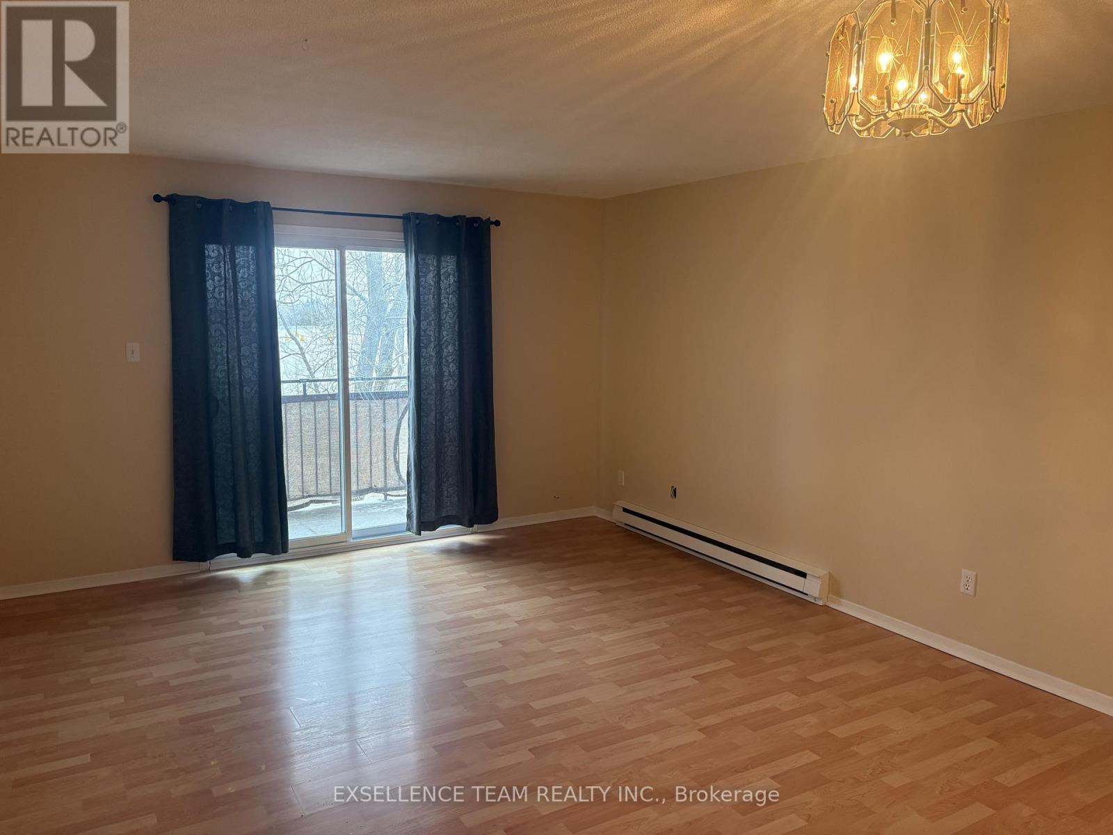 220 Kenyon Street, North Glengarry, Ontario  K0C 1A0 - Photo 16 - X12877406