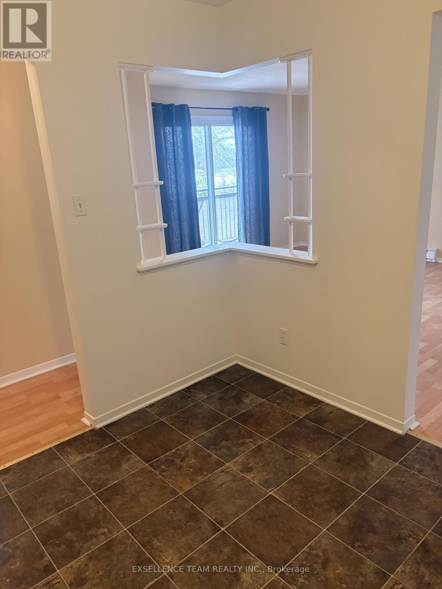 220 Kenyon Street, North Glengarry, Ontario  K0C 1A0 - Photo 9 - X12877406