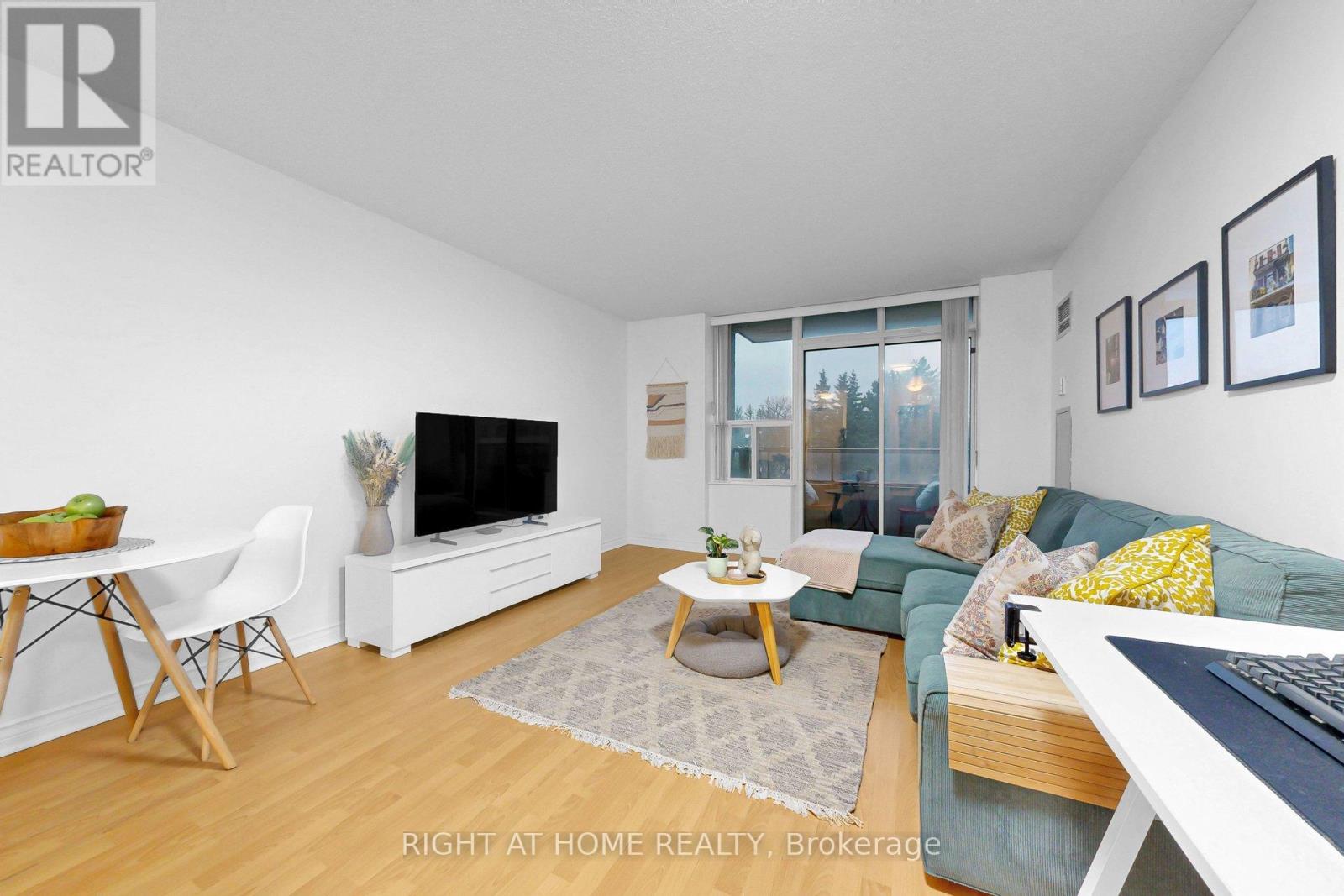 216 - 2100 John Street, Markham, Ontario  L3T 7S6 - Photo 7 - N12877270