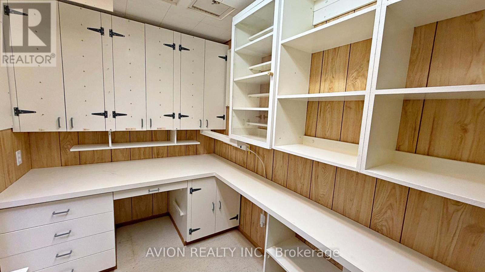 50 Tormore Drive, Richmond Hill, Ontario  L4C 3N4 - Photo 18 - N12877278