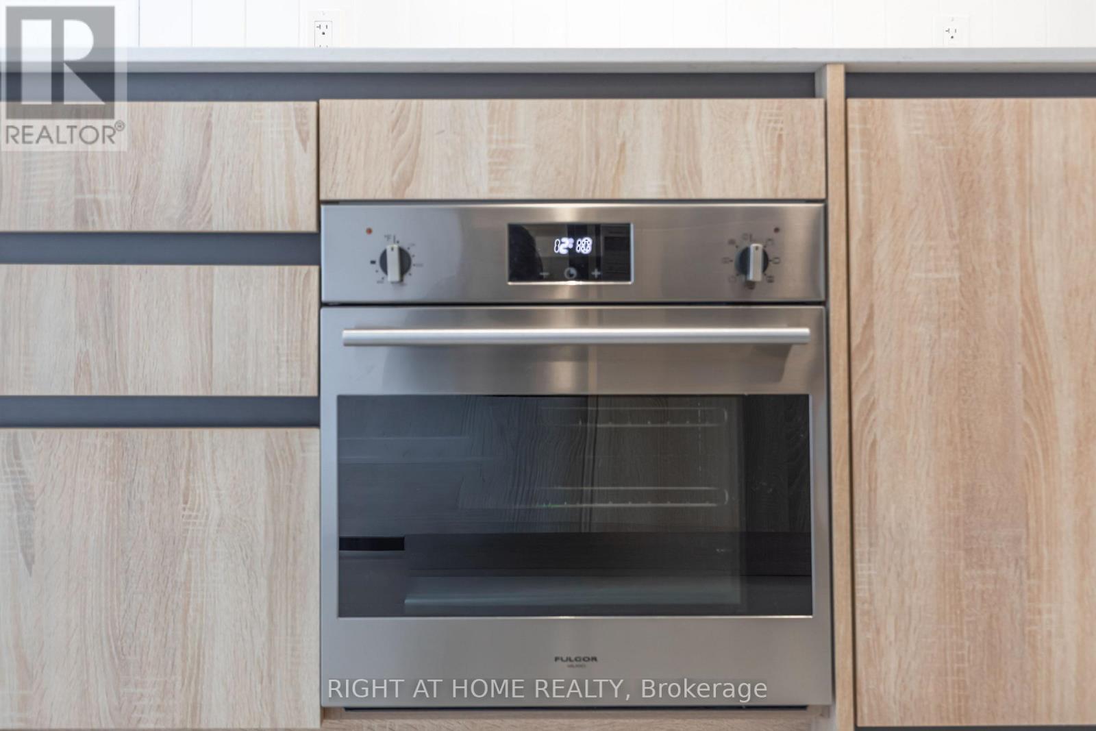 320 - 7950 Bathurst Street, Vaughan, Ontario  L4J 0B8 - Photo 12 - N12877330