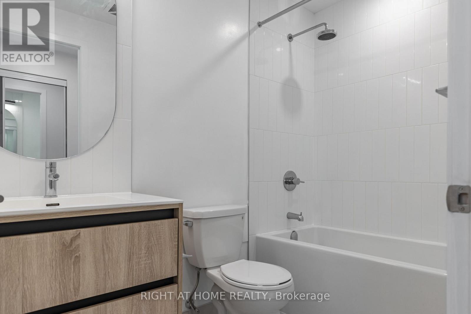 320 - 7950 Bathurst Street, Vaughan, Ontario  L4J 0B8 - Photo 17 - N12877330