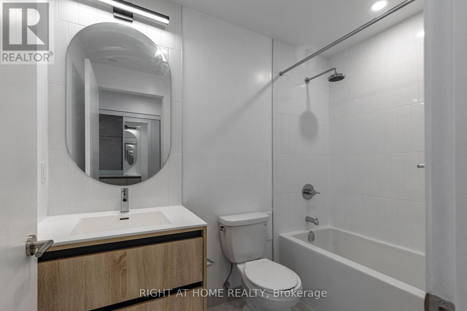 320 - 7950 Bathurst Street, Vaughan, Ontario  L4J 0B8 - Photo 33 - N12877330