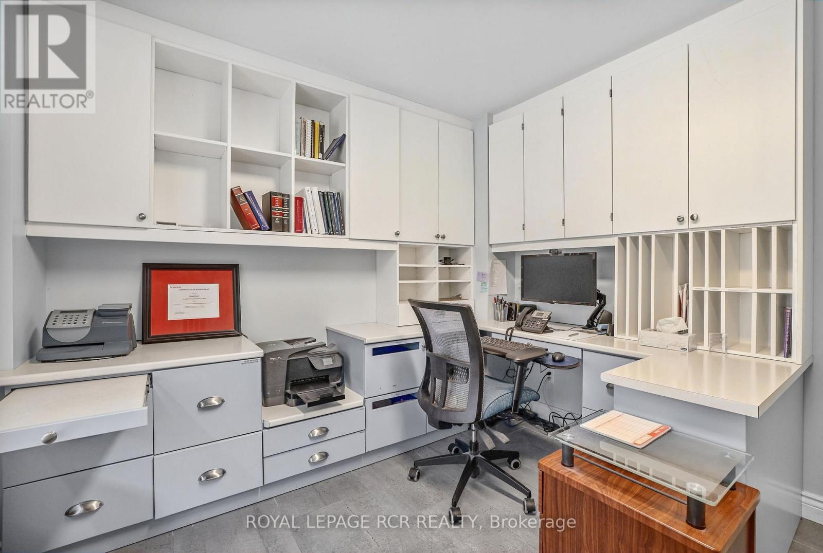 172 Matthew Boyd Crescent, Newmarket, Ontario  L3X 3C7 - Photo 10 - N12877394